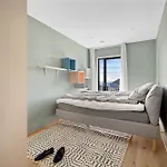 Amazing View - 5 Bedrooms - New House - Modern And Exclusive *