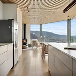 Amazing View - 5 Bedrooms - New House - Modern And Exclusive *
