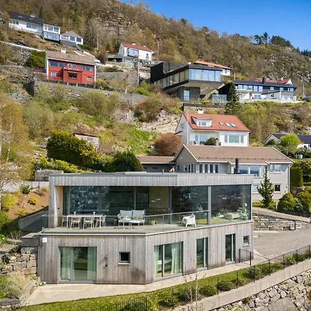 Amazing View - 5 Bedrooms - New House - Modern And Exclusive Villa *