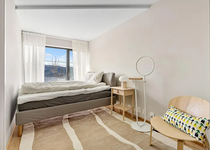 Amazing View - 5 Bedrooms - New House - Modern And Exclusive