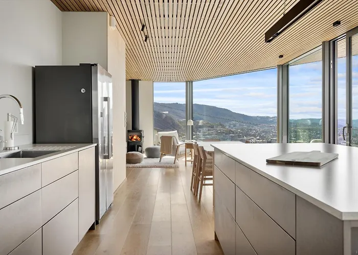 Amazing View - 5 Bedrooms - New House - Modern And Exclusive *