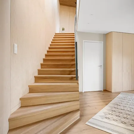 Amazing View - 5 Bedrooms - New House - Modern And Exclusive برغن